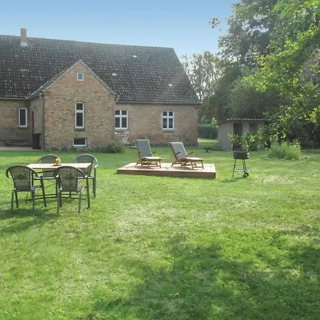 Three-bedroom Holiday In *