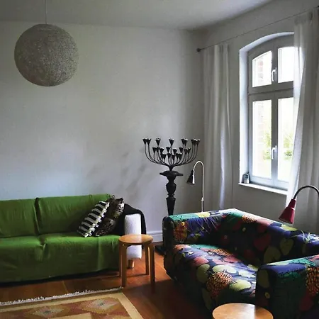 Three-bedroom Holiday In 펜션 *